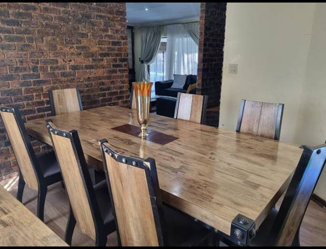 3 BEDROOM HOUSE FOR SALE IN SUNWARD PARK